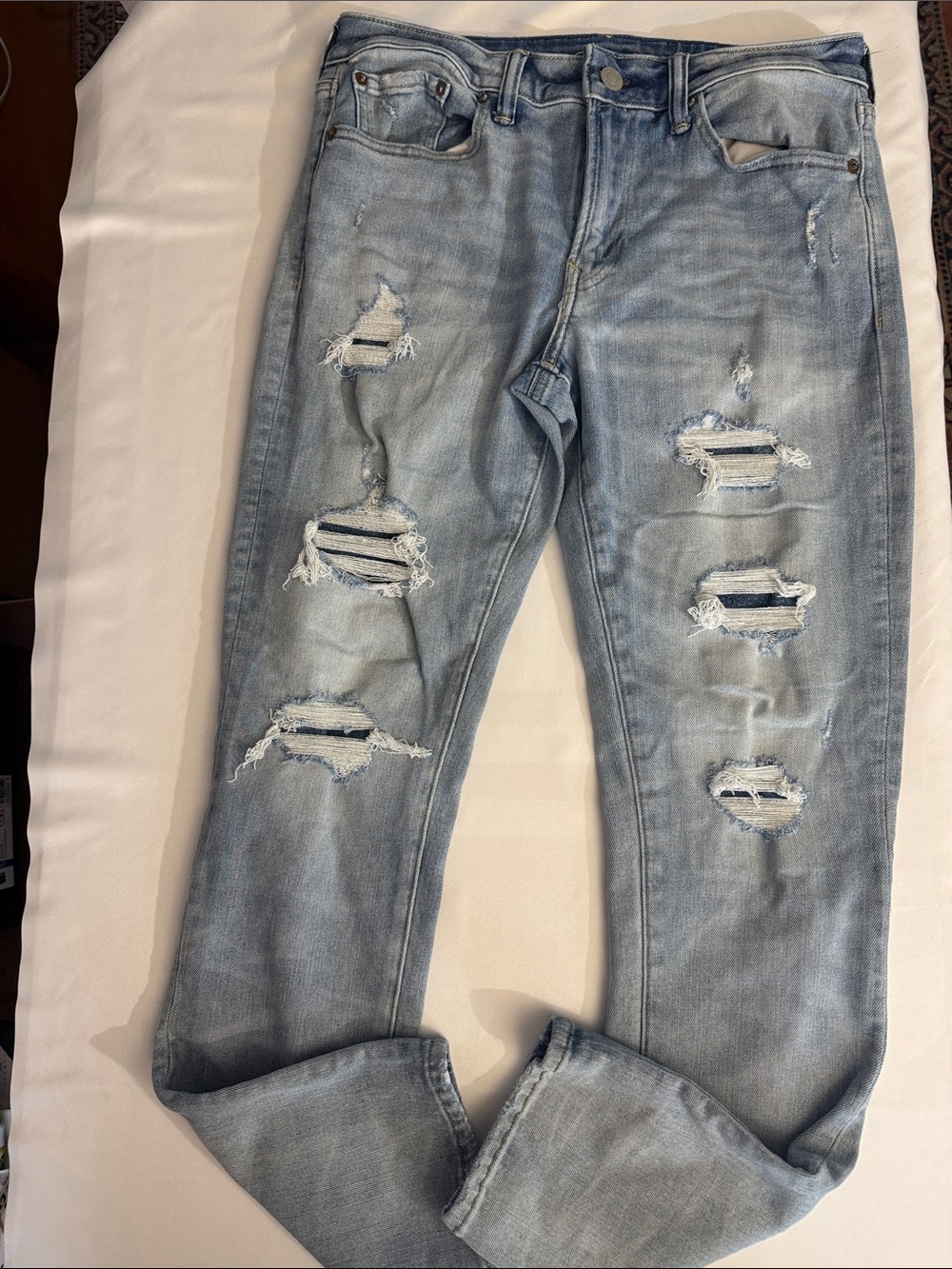 American Eagle Outfitters Light Wash Distressed Slim Jeans